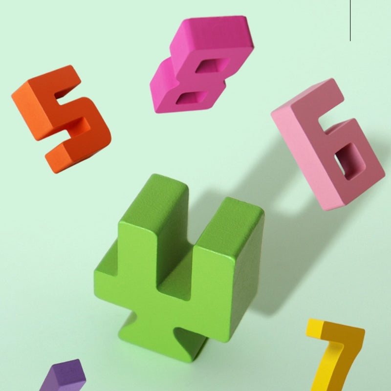 Kolmikulmaiset numeropalikat lapsille | Värikäs pinoamislelu laskemiseen, logiikkaan ja matematiikan oppimiseen